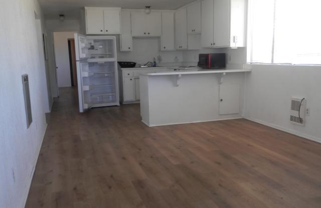 1050 Alta Ave photos photos