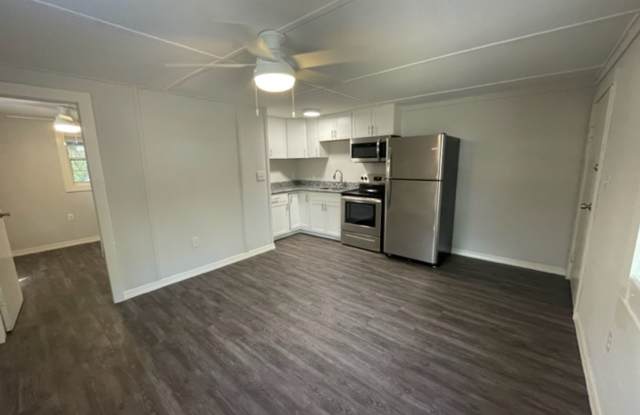 Newly Renovated 1 Bedroom, 1 Bathroom Apartment photos photos