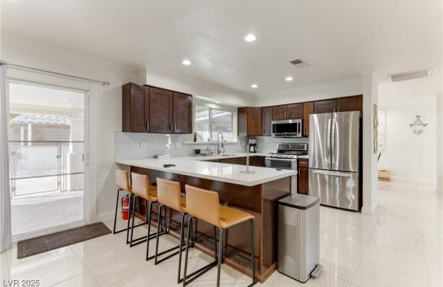 2121 Rosanna Street - 2121 Rosanna Street, Las Vegas, NV 89117