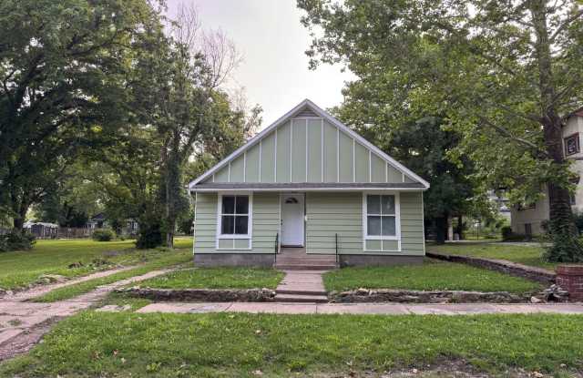 Nice updated house in a quiet neighborhood photos photos
