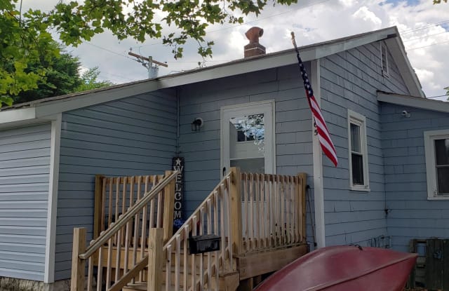 265 MARKET STREET - 265 Market Street, Carneys Point, NJ 08069