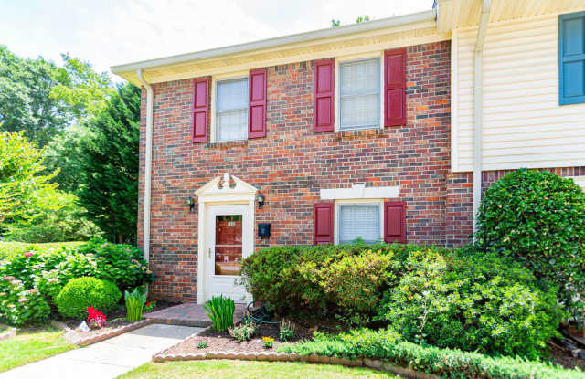 2bd Townhome in the Heart of Tucker photos photos