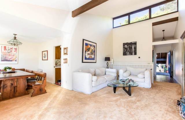 674 Hygeia Avenue Gallery 4