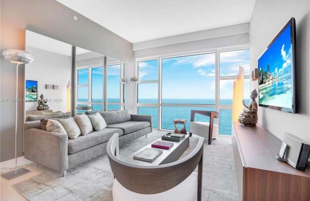 6801 Collins Ave photos photos