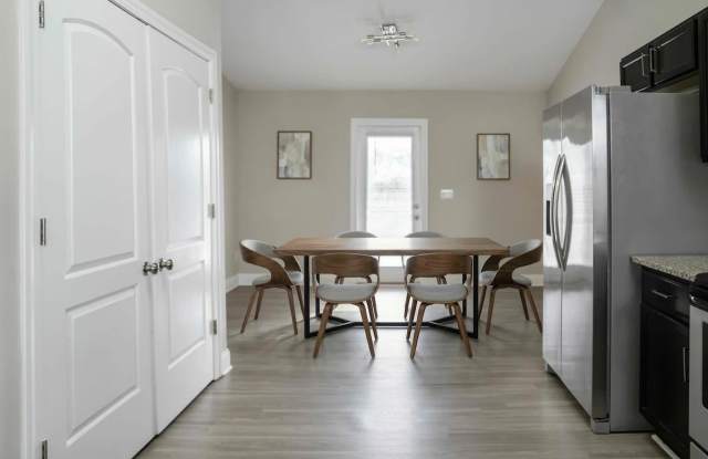 Allen Ridge Townhomes Gallery 4
