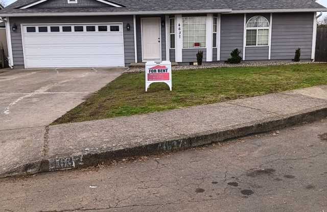 This Gem Of A House is Ready For You! photos photos This Gem Of A House is Ready For You! photos photos