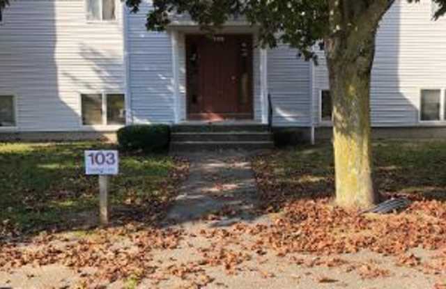 103 Hamden Ave Gallery 2