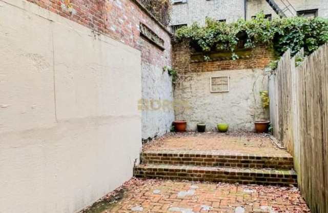539 East 6th Street - 539 East 6th Street, New York City, NY 10009