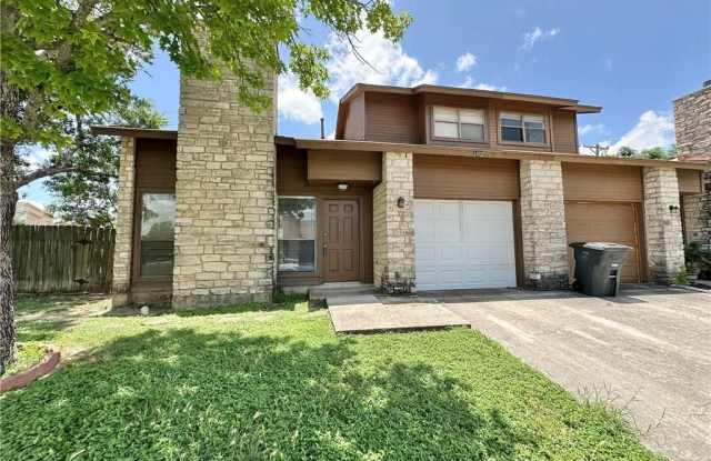 1302 Royal Crest Dr photos photos