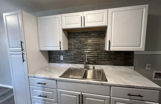 2414 Hancock Avenue - 2418 photos photos