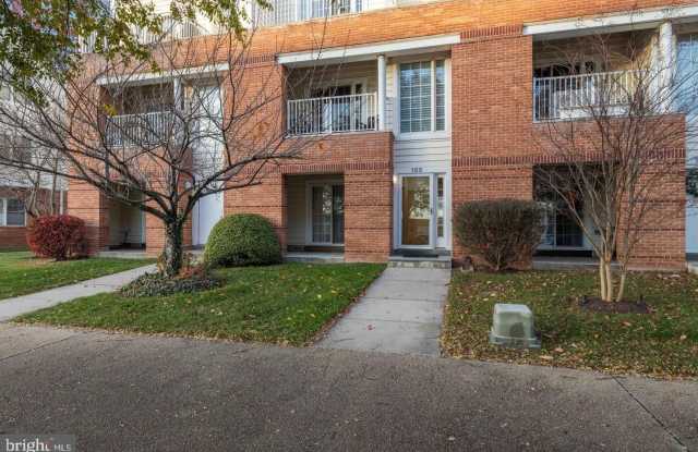 156 CHRISTINA LANDING Drive Gallery 3