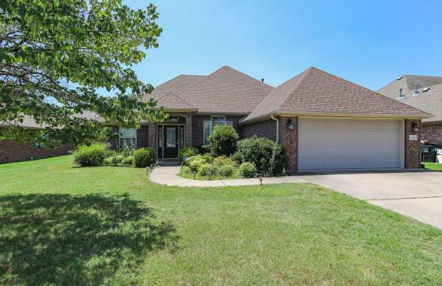 Gorgeous 3 Beds + 2.5 Bath Home photos photos