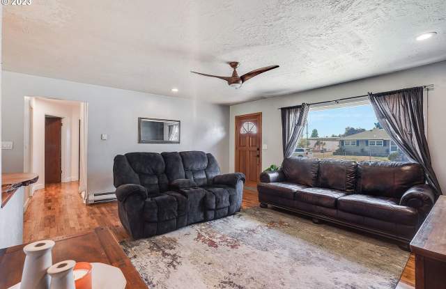 2316 Wintler Dr Gallery 3