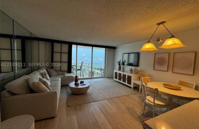 5440 N Ocean Dr Gallery 3