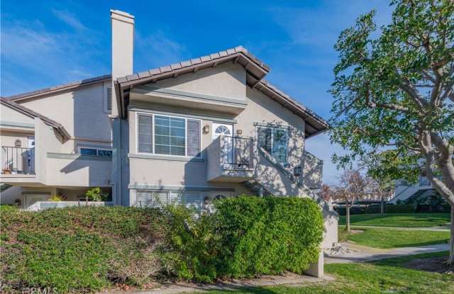 6 Exeter - 6 Exeter, Irvine, CA 92612