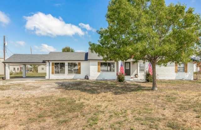 4154 Old Highway 6 photos photos
