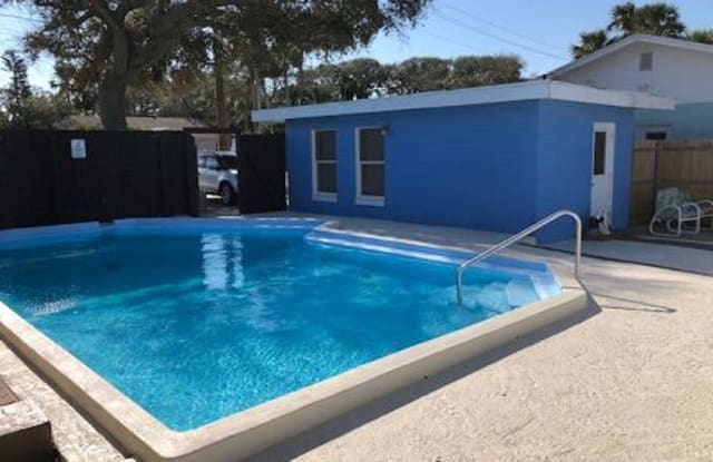 109 Raymond Avenue - 109 Raymond Avenue, Daytona Beach Shores, FL 32118