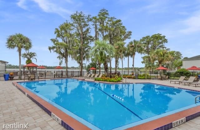 3001 S Semoran Blvd - 3001 Semoran Boulevard, Orlando, FL 32822