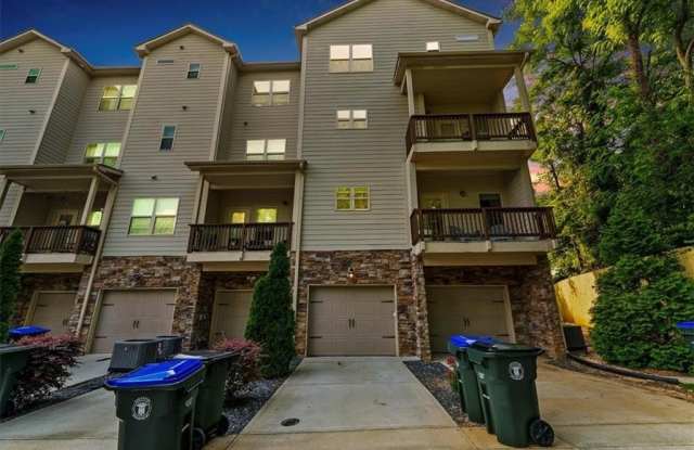 3122 Quantum Lane photos photos
