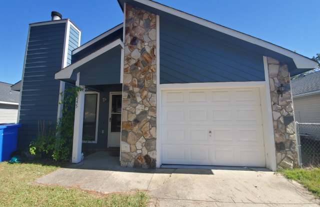 545 Auburndale ~ Villas of Lock Lomond Gallery 1
