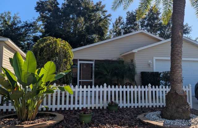 Seasonal Quaint Villa in the Villages photos photos