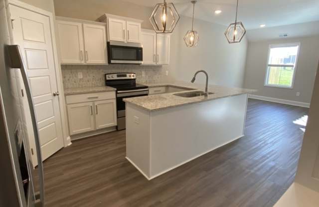 1040 Glenkirk Drive - E Gallery 2