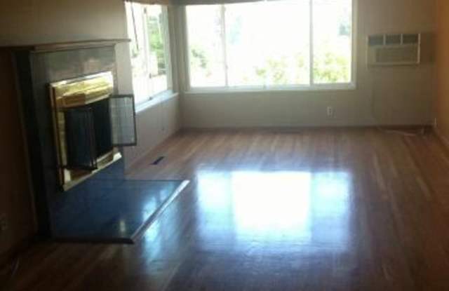 1251 Nob Hill - 1251 Nob Hill Avenue, Pinole, CA 94564