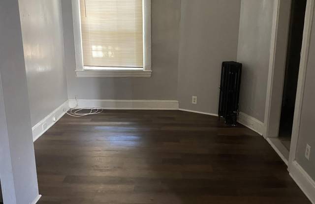 2909 Presbury Street - 1 Gallery 4