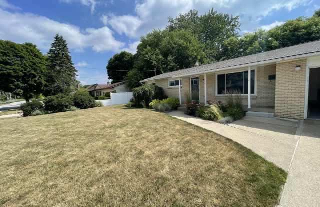 252 Edison Park Avenue Northwest photos photos