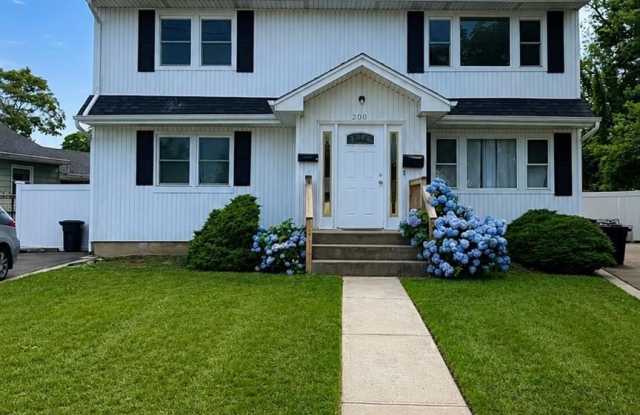 200 Hicksville Road photos photos