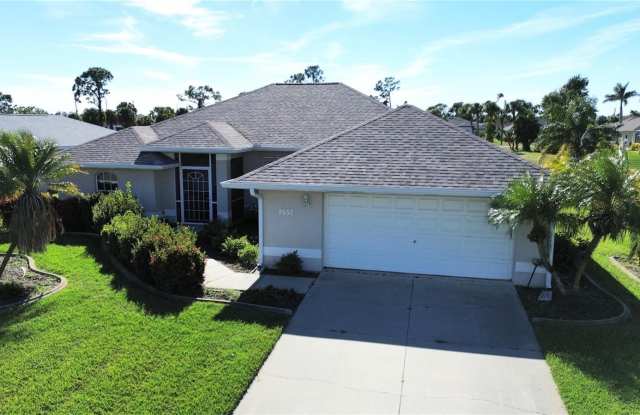 255 MEDALIST ROAD photos photos