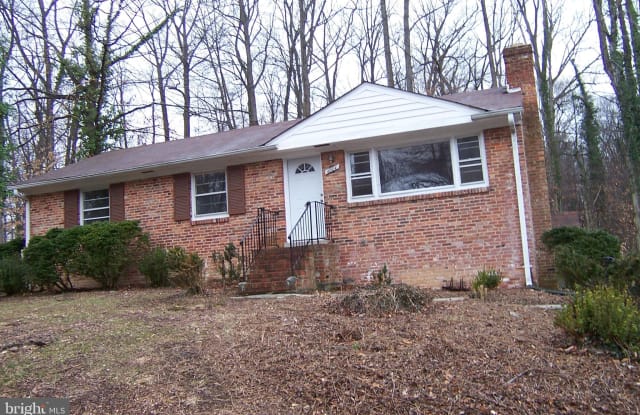 4904 BIRCH LANE - 4904 Birch Lane, Annandale, VA 22312