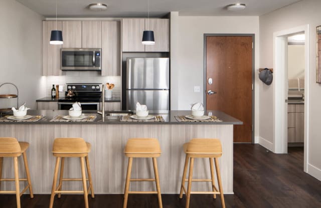Theo Apartments Gallery 4
