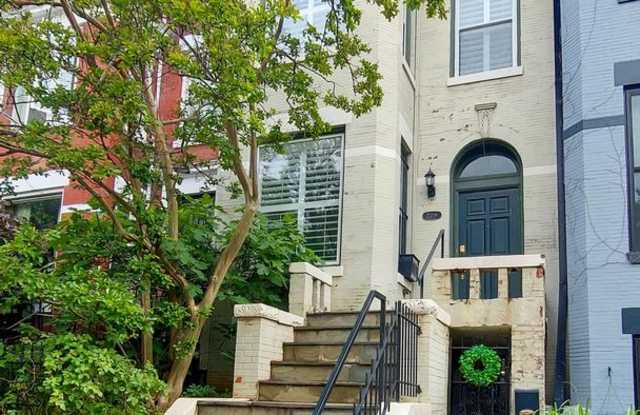 2719 Ontario Rd NW Gallery 3