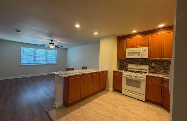3979 ROWENA Drive Gallery 3
