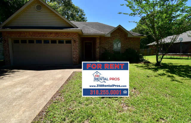 3 Bed 2 Bath Home in Choudrant Gallery 1