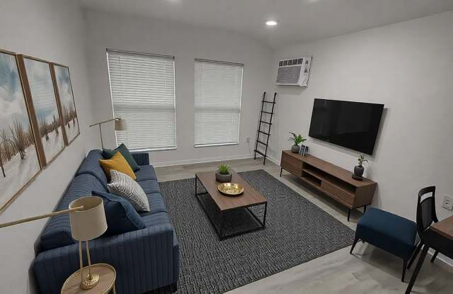 2105 Walnut st photos photos