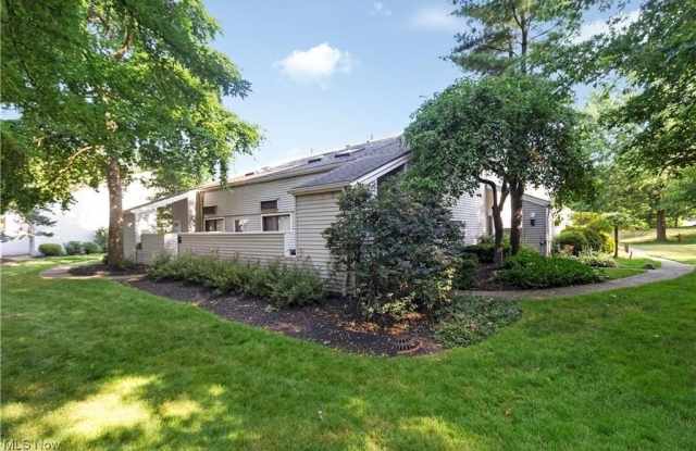 1597 Cedarwood Drive unit: F photos photos