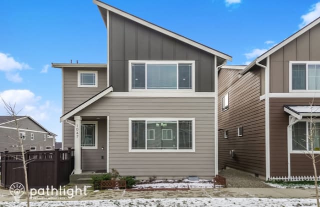 1047 Banyan Street - 1047 Banyan Street, Bremerton, WA 98310
