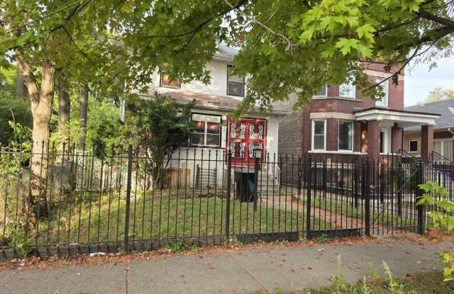 7840 South Saginaw Avenue photos photos