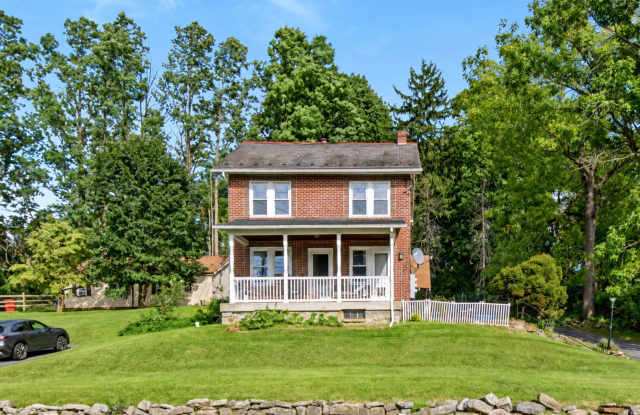 2506 Willow Park Rd photos photos