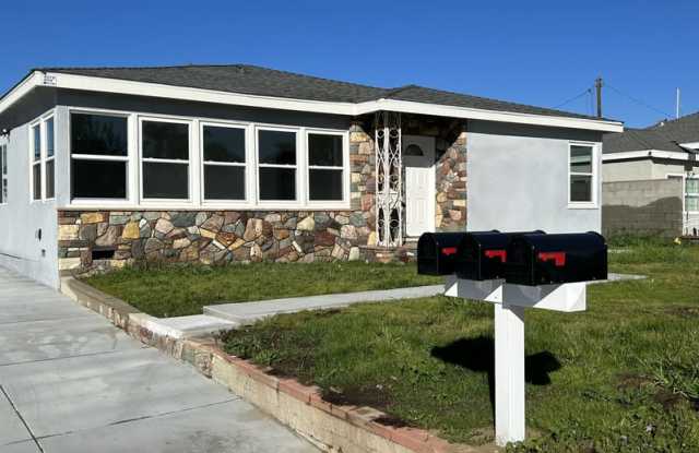 407 S Louise Ave photos photos