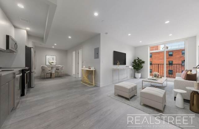 1178 Gates Ave - 1178 Gates Avenue, Brooklyn, NY 11221