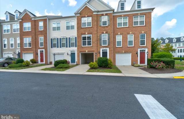 2447 BROOKMOOR LN Gallery 2