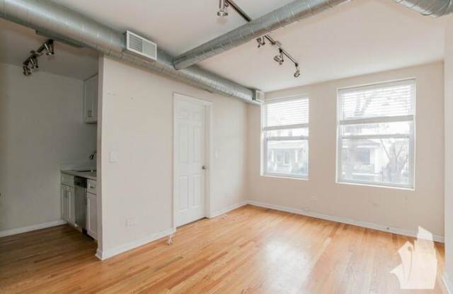 2515 West Leland Avenue Gallery 3