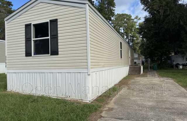 396 Manatee Cove Drive Gallery 1