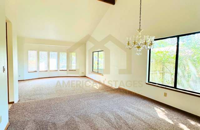 1121 Pellham Drive Gallery 4