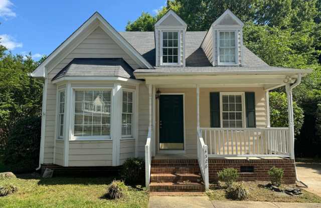 3 Bed | 2 Bath Home in Hedingham Neighborhood - 4328 Bartholomew Circle, Raleigh, NC 27604