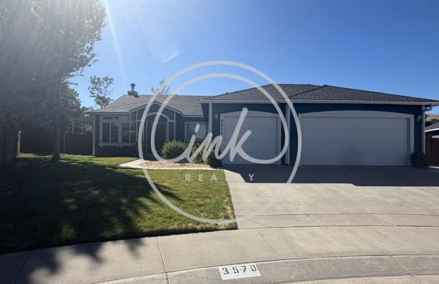 Beautiful 4 Bedroom Home in Carson City photos photos