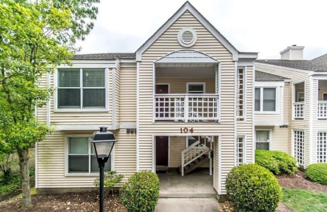 104 Lantana Lane - 104 Lantana Lane, Hampton, VA 23669